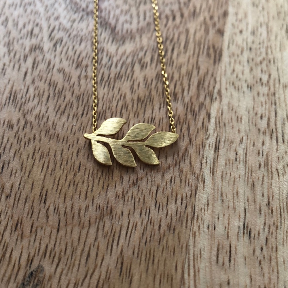 Morning Lavender gold dainty necklace